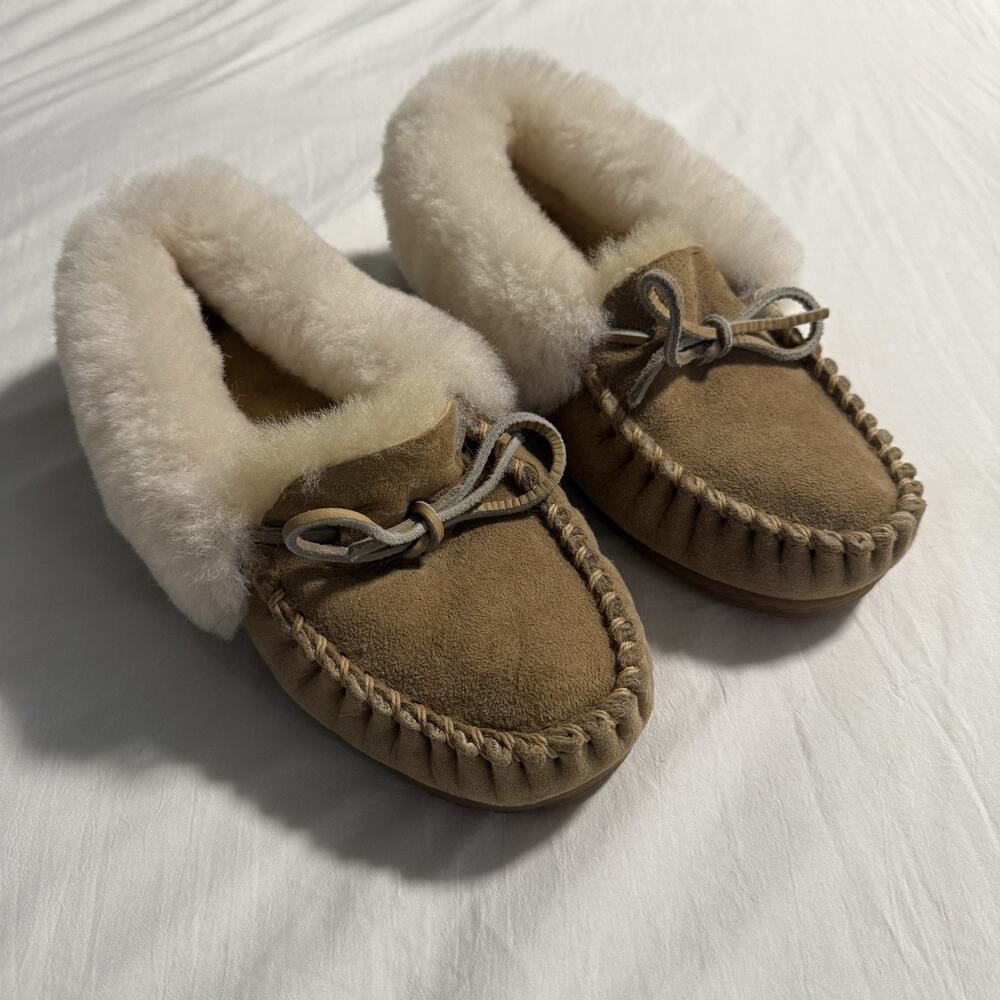 LL Bean Wicked Good Moccasin Slippers Brown Faux Fur Shoes Women 8M